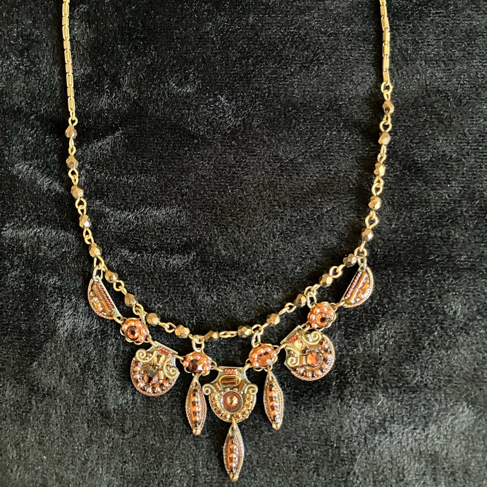 ADAYA necklace